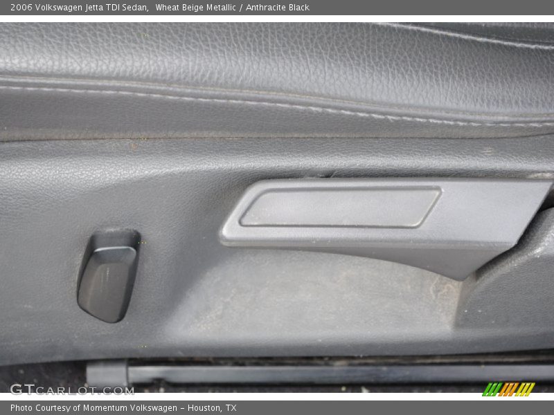 Wheat Beige Metallic / Anthracite Black 2006 Volkswagen Jetta TDI Sedan