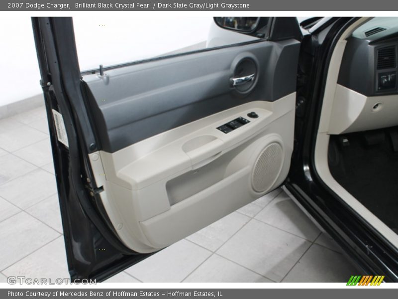 Brilliant Black Crystal Pearl / Dark Slate Gray/Light Graystone 2007 Dodge Charger