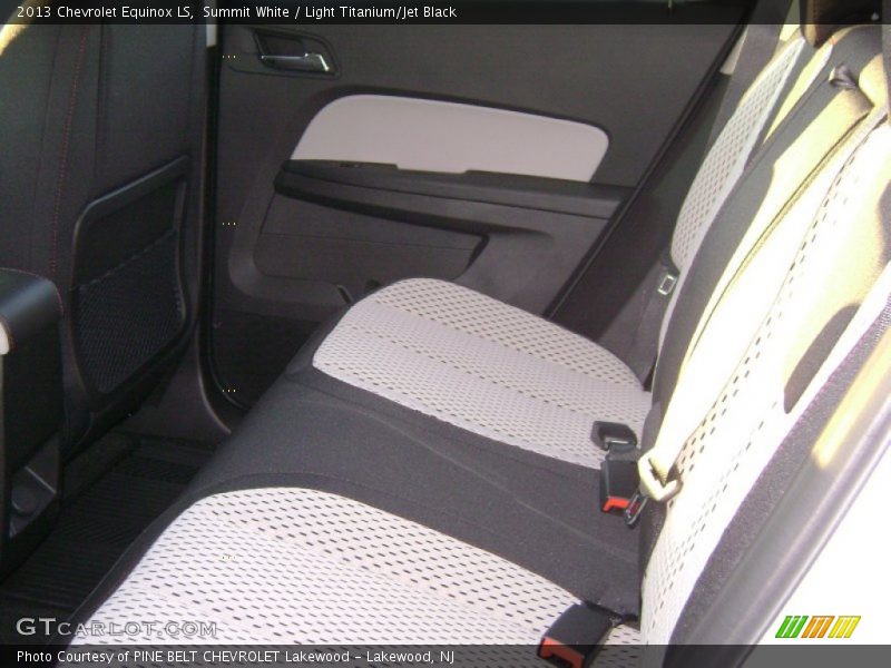 Summit White / Light Titanium/Jet Black 2013 Chevrolet Equinox LS