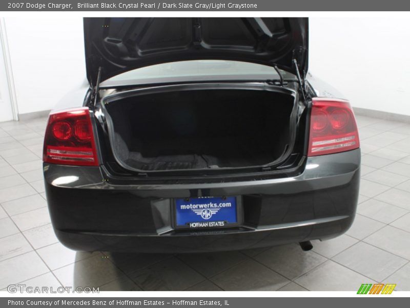 Brilliant Black Crystal Pearl / Dark Slate Gray/Light Graystone 2007 Dodge Charger
