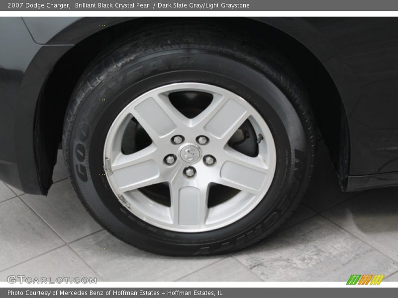 Brilliant Black Crystal Pearl / Dark Slate Gray/Light Graystone 2007 Dodge Charger