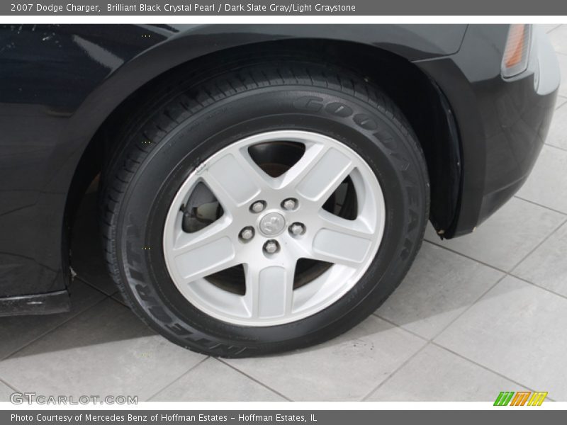Brilliant Black Crystal Pearl / Dark Slate Gray/Light Graystone 2007 Dodge Charger