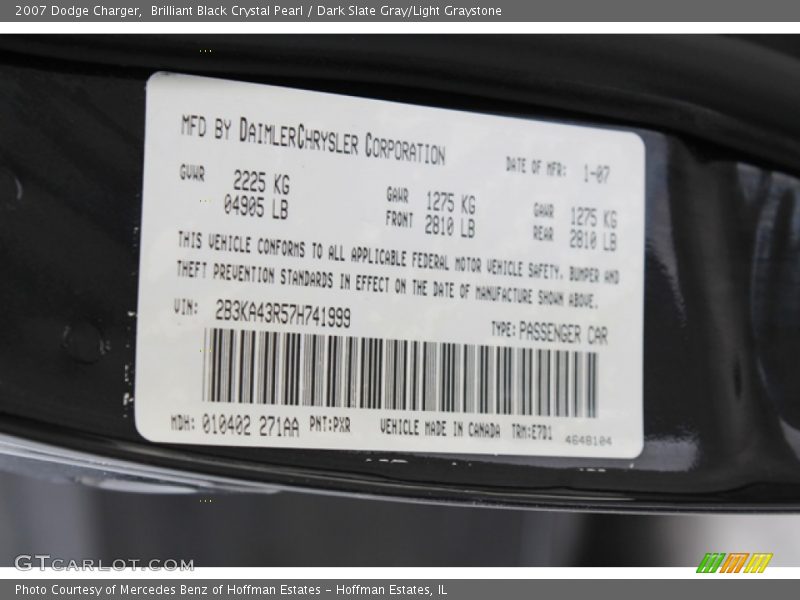 Brilliant Black Crystal Pearl / Dark Slate Gray/Light Graystone 2007 Dodge Charger