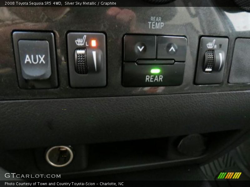 Silver Sky Metallic / Graphite 2008 Toyota Sequoia SR5 4WD