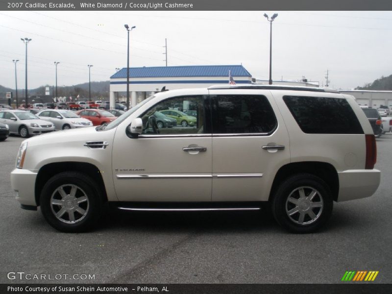 White Diamond / Cocoa/Light Cashmere 2007 Cadillac Escalade