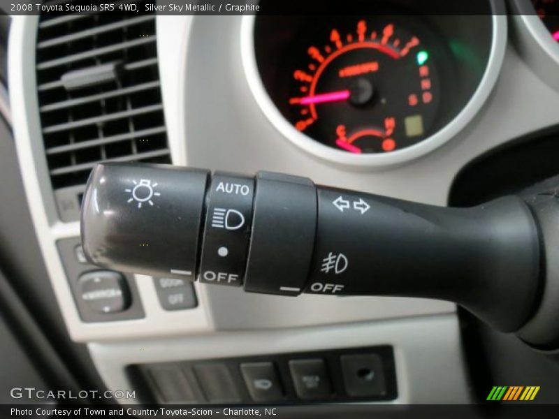 Silver Sky Metallic / Graphite 2008 Toyota Sequoia SR5 4WD