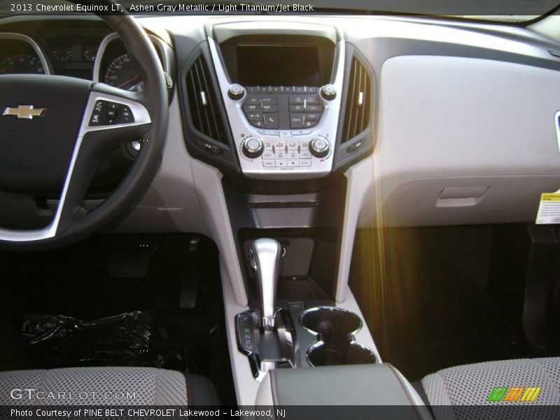 Ashen Gray Metallic / Light Titanium/Jet Black 2013 Chevrolet Equinox LT