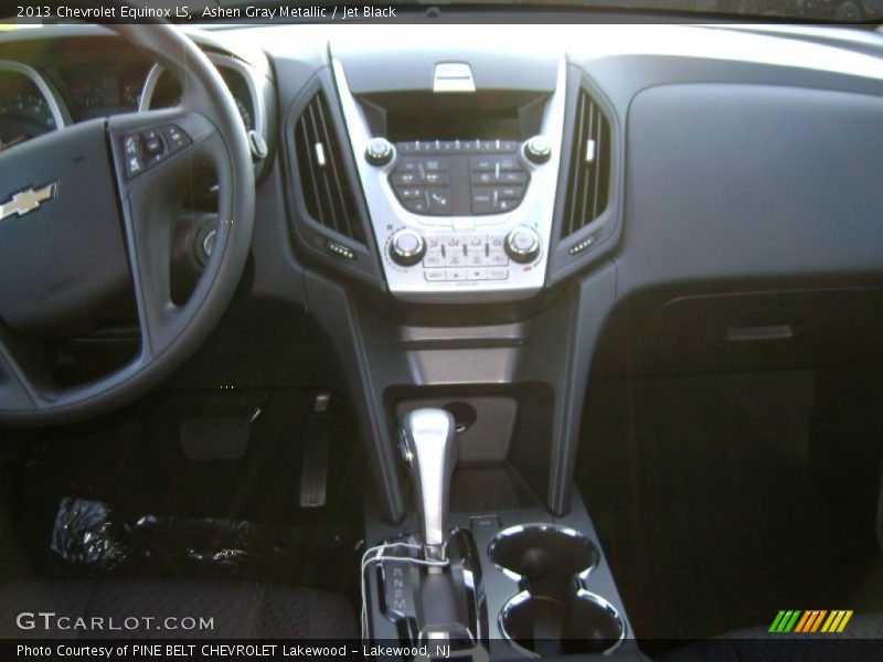Ashen Gray Metallic / Jet Black 2013 Chevrolet Equinox LS