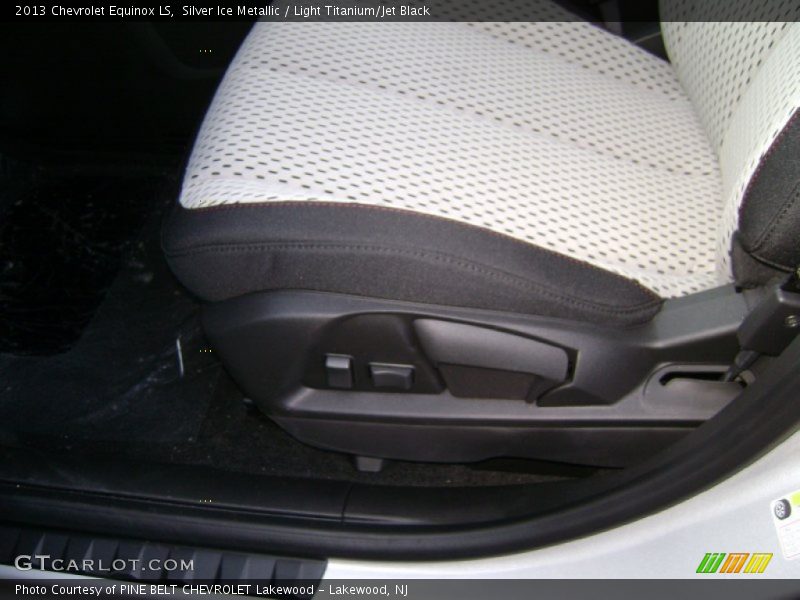 Silver Ice Metallic / Light Titanium/Jet Black 2013 Chevrolet Equinox LS
