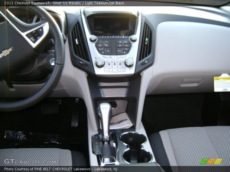 Silver Ice Metallic / Light Titanium/Jet Black 2013 Chevrolet Equinox LT