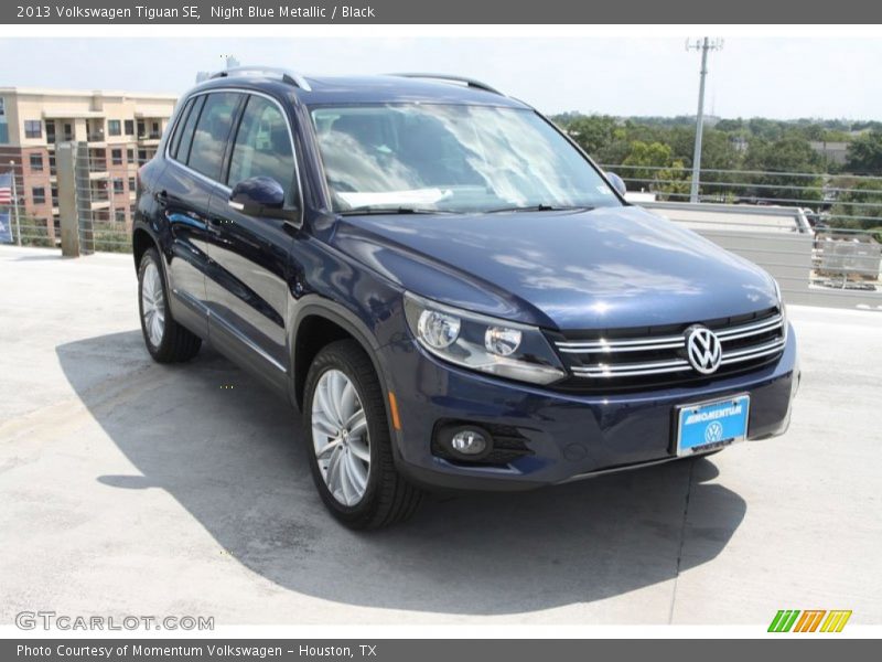 Night Blue Metallic / Black 2013 Volkswagen Tiguan SE