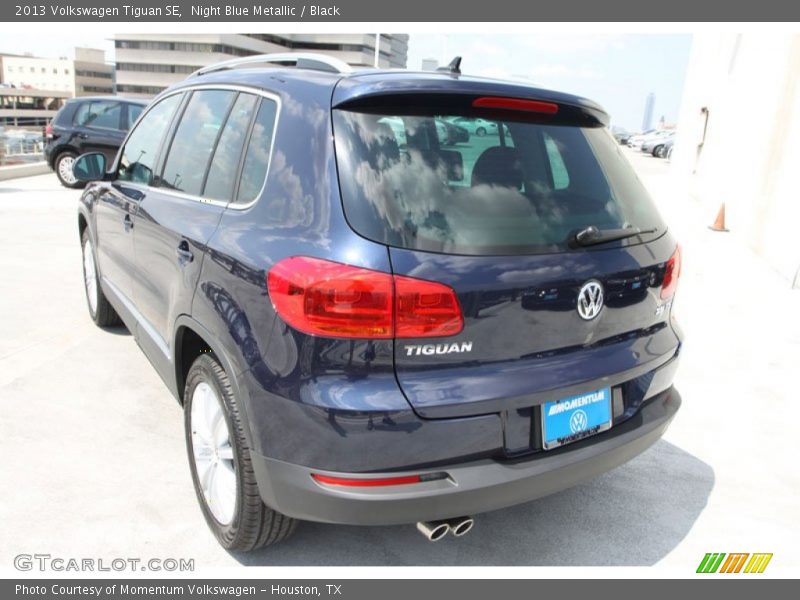 Night Blue Metallic / Black 2013 Volkswagen Tiguan SE