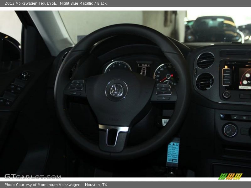 Night Blue Metallic / Black 2013 Volkswagen Tiguan SE