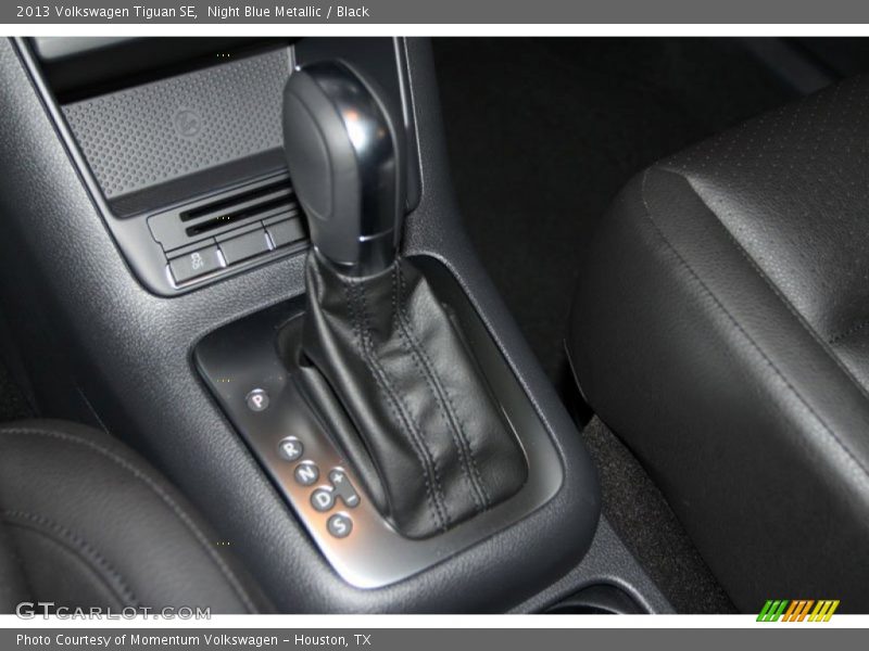 Night Blue Metallic / Black 2013 Volkswagen Tiguan SE