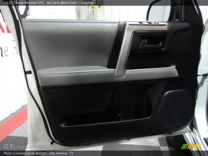 Blizzard White Pearl / Graphite 2012 Toyota 4Runner SR5