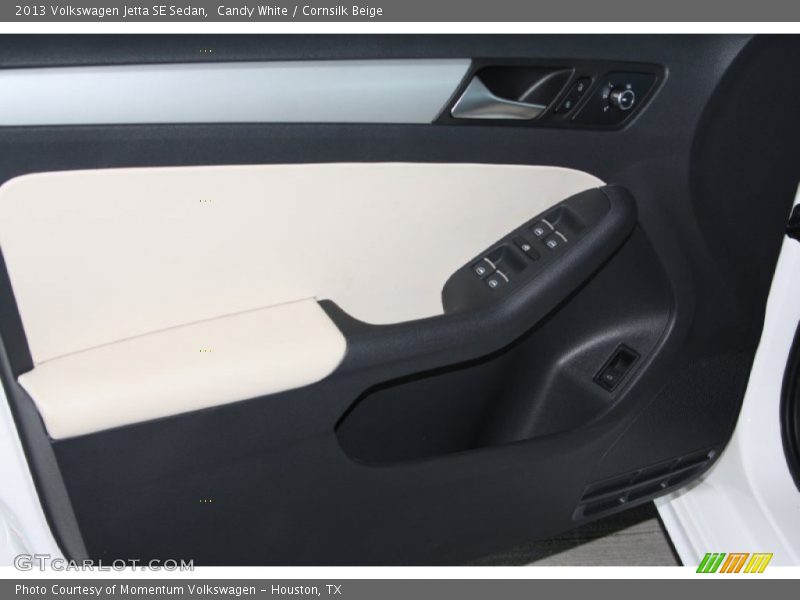 Candy White / Cornsilk Beige 2013 Volkswagen Jetta SE Sedan