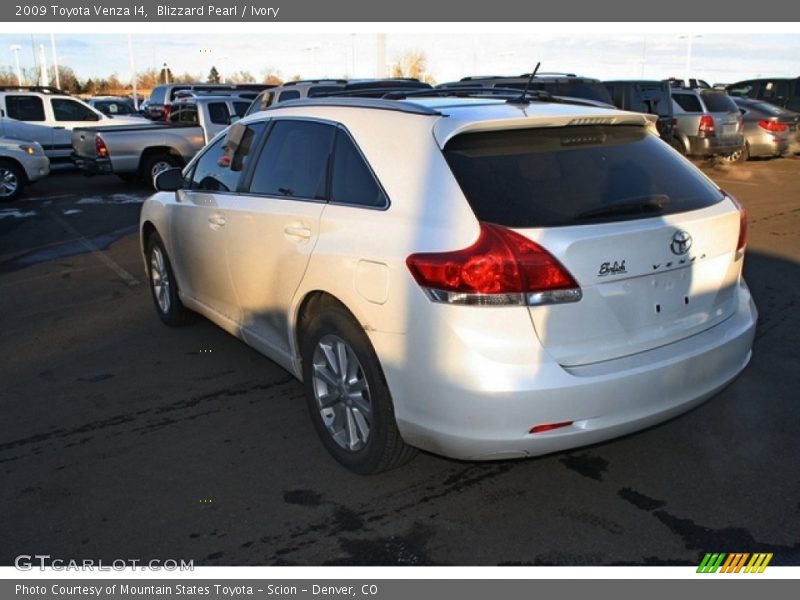 Blizzard Pearl / Ivory 2009 Toyota Venza I4