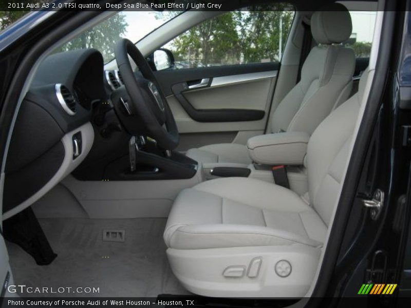 Deep Sea Blue Pearl Effect / Light Grey 2011 Audi A3 2.0 TFSI quattro