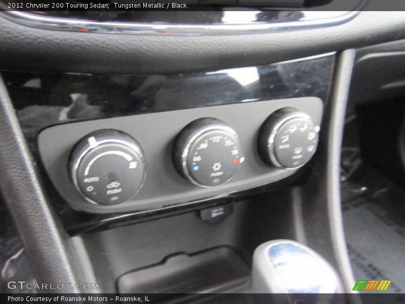 Tungsten Metallic / Black 2012 Chrysler 200 Touring Sedan