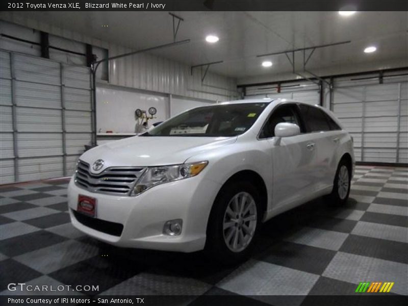 Blizzard White Pearl / Ivory 2012 Toyota Venza XLE