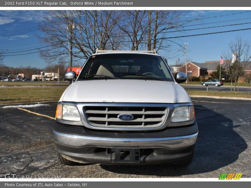 Oxford White / Medium Parchment 2002 Ford F150 XLT Regular Cab