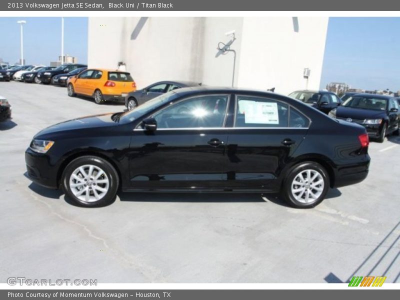 Black Uni / Titan Black 2013 Volkswagen Jetta SE Sedan