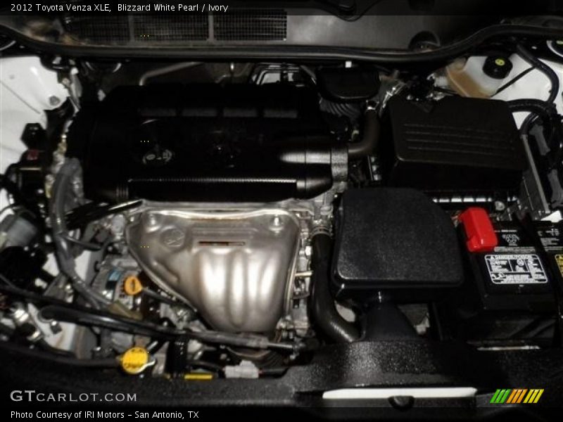 Blizzard White Pearl / Ivory 2012 Toyota Venza XLE