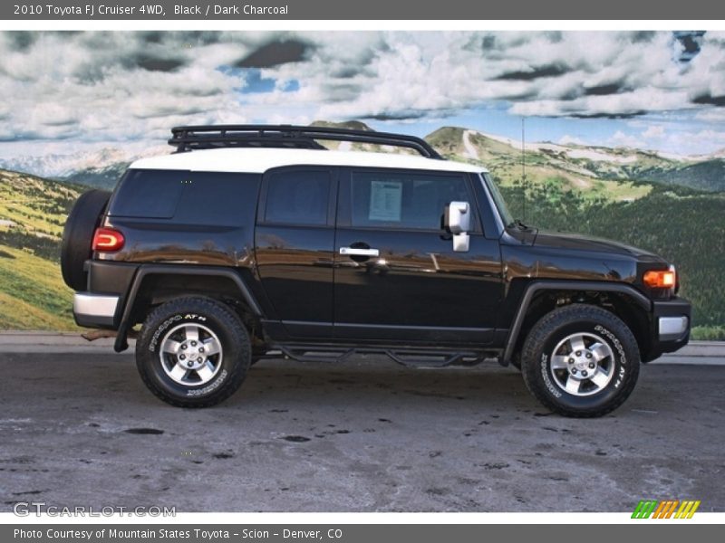 Black / Dark Charcoal 2010 Toyota FJ Cruiser 4WD