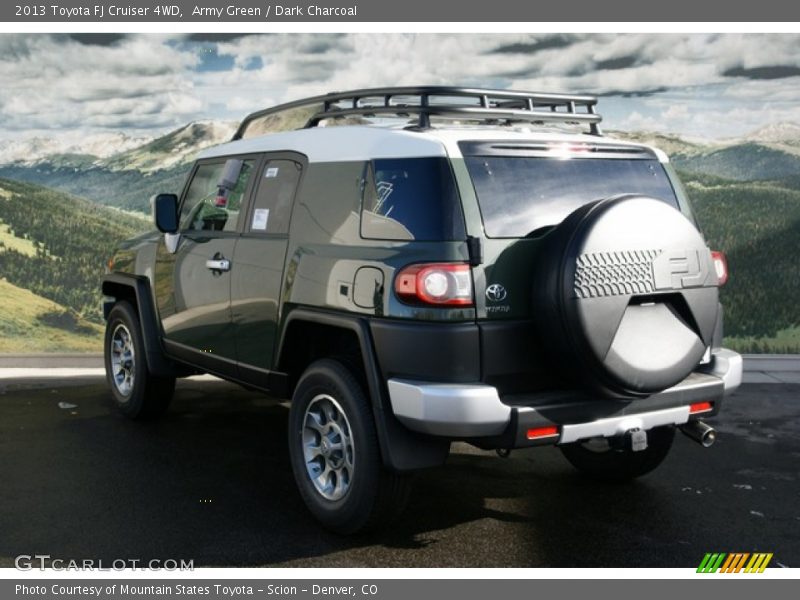 Army Green / Dark Charcoal 2013 Toyota FJ Cruiser 4WD