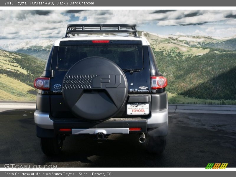 Black / Dark Charcoal 2013 Toyota FJ Cruiser 4WD