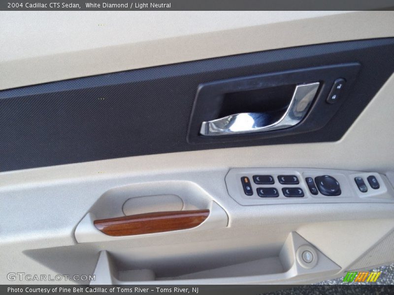 White Diamond / Light Neutral 2004 Cadillac CTS Sedan