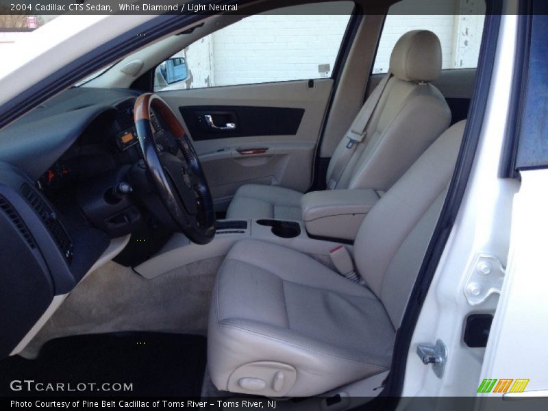 White Diamond / Light Neutral 2004 Cadillac CTS Sedan