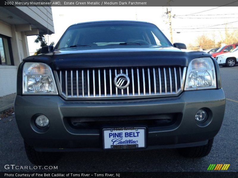 Estate Green Metallic / Medium Dark Parchment 2002 Mercury Mountaineer AWD