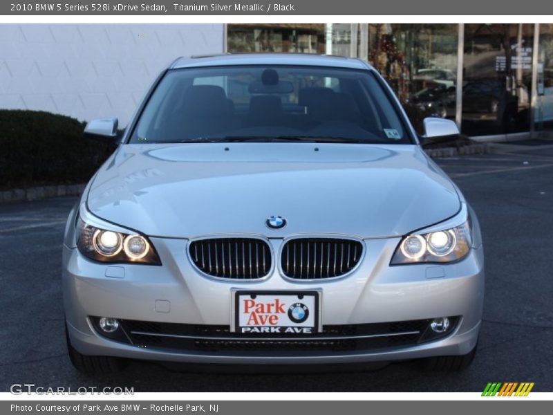 Titanium Silver Metallic / Black 2010 BMW 5 Series 528i xDrive Sedan