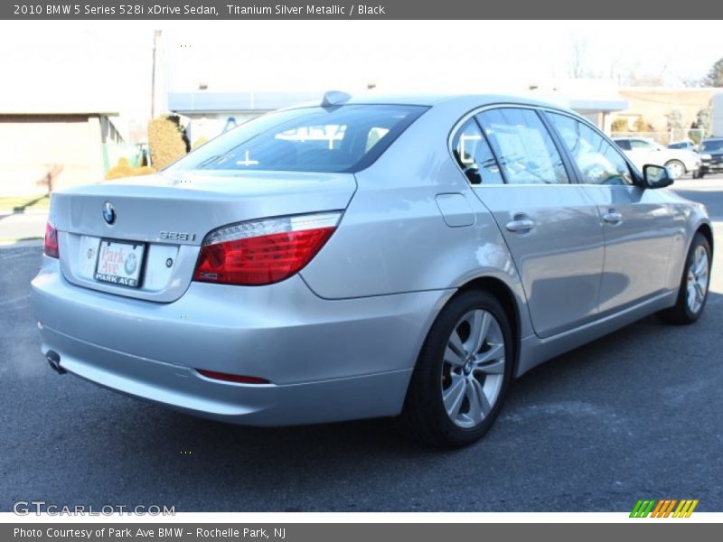 Titanium Silver Metallic / Black 2010 BMW 5 Series 528i xDrive Sedan