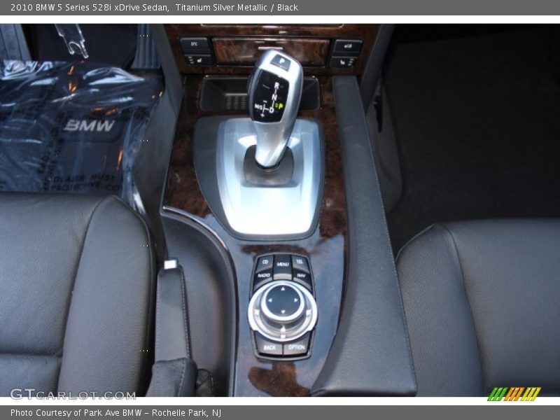 Titanium Silver Metallic / Black 2010 BMW 5 Series 528i xDrive Sedan