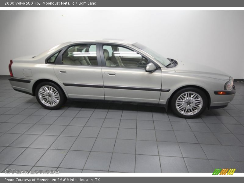 Moondust Metallic / Light Sand 2000 Volvo S80 T6