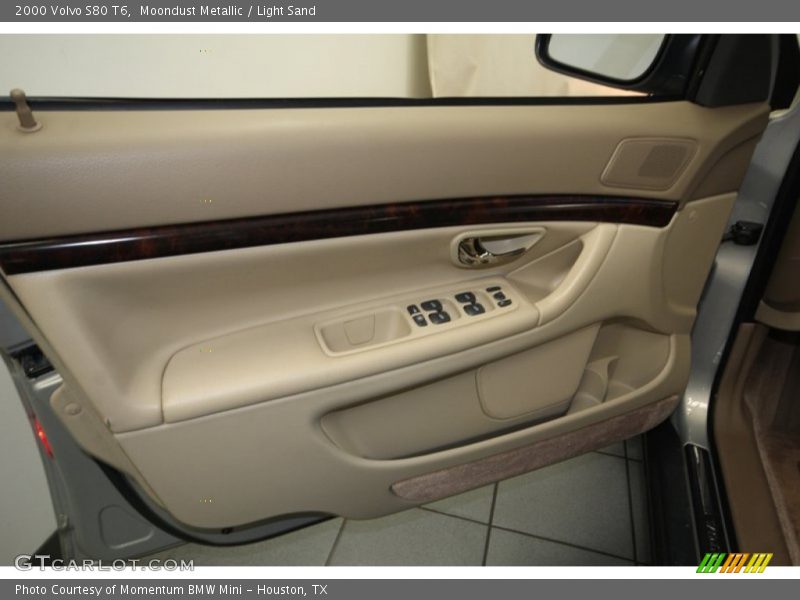 Moondust Metallic / Light Sand 2000 Volvo S80 T6