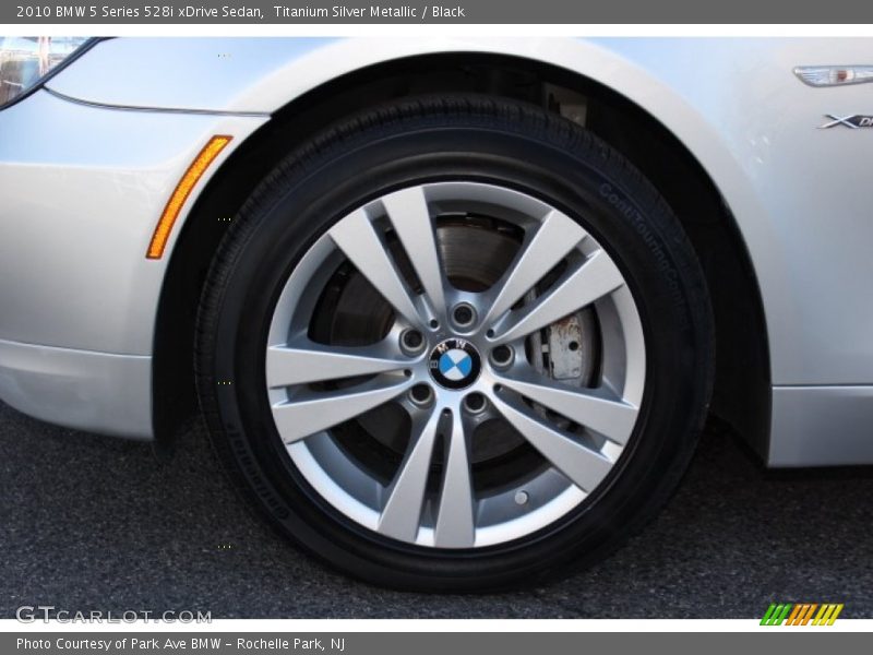 Titanium Silver Metallic / Black 2010 BMW 5 Series 528i xDrive Sedan