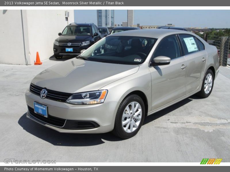 Moonrock Silver Metallic / Titan Black 2013 Volkswagen Jetta SE Sedan