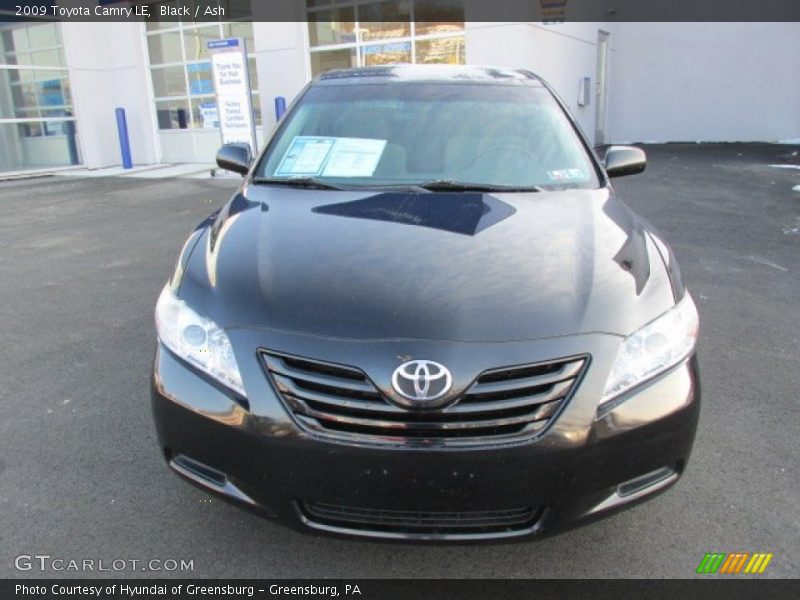 Black / Ash 2009 Toyota Camry LE