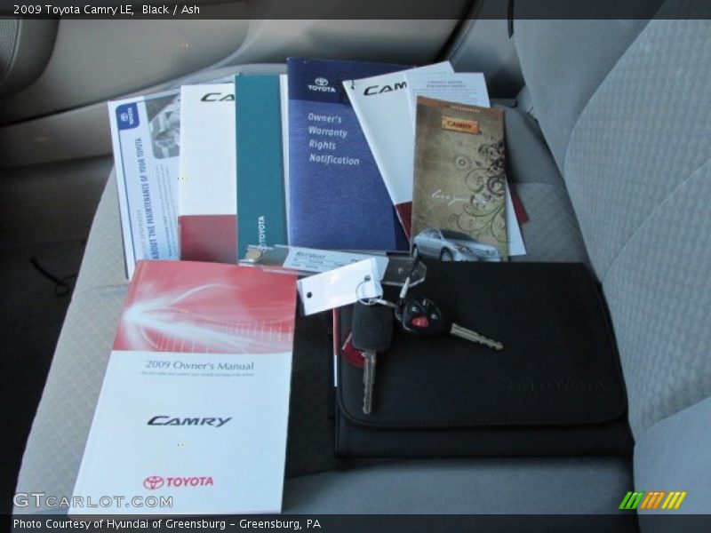 Black / Ash 2009 Toyota Camry LE