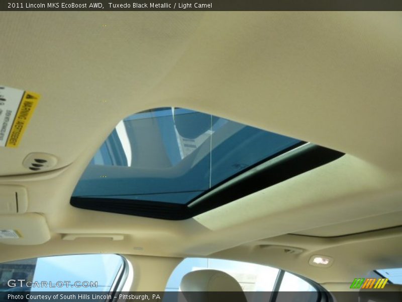 Tuxedo Black Metallic / Light Camel 2011 Lincoln MKS EcoBoost AWD
