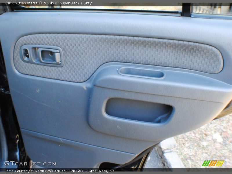 Super Black / Gray 2003 Nissan Xterra XE V6 4x4