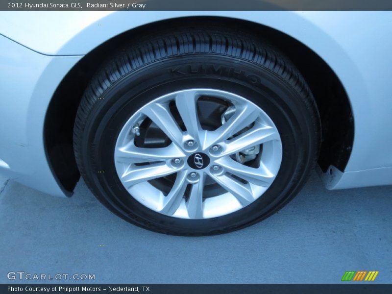 Radiant Silver / Gray 2012 Hyundai Sonata GLS