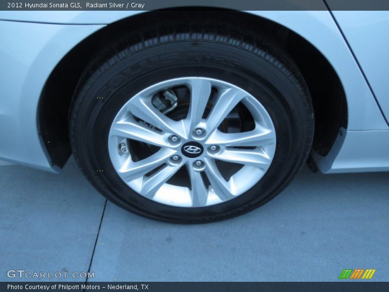 Radiant Silver / Gray 2012 Hyundai Sonata GLS