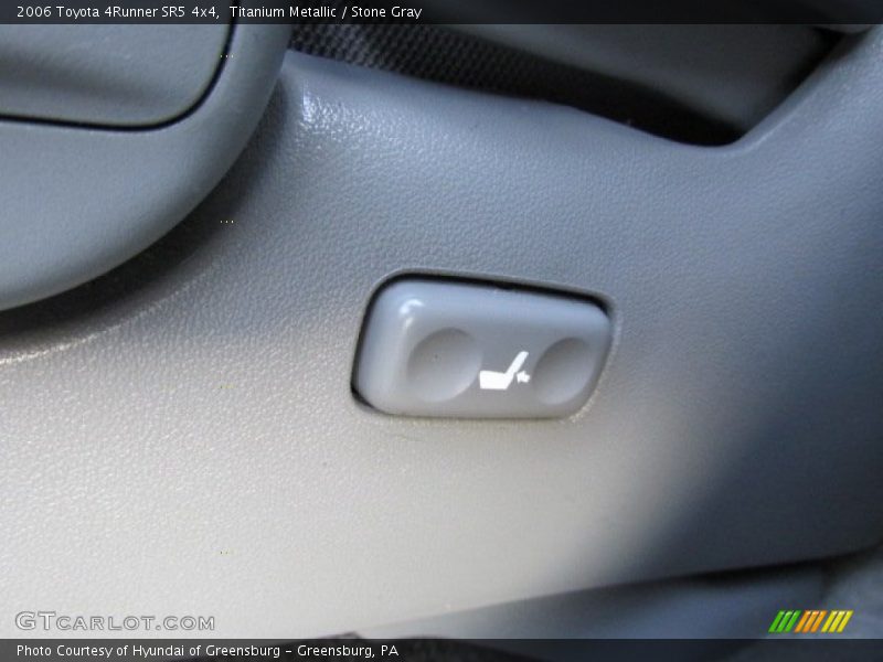 Titanium Metallic / Stone Gray 2006 Toyota 4Runner SR5 4x4