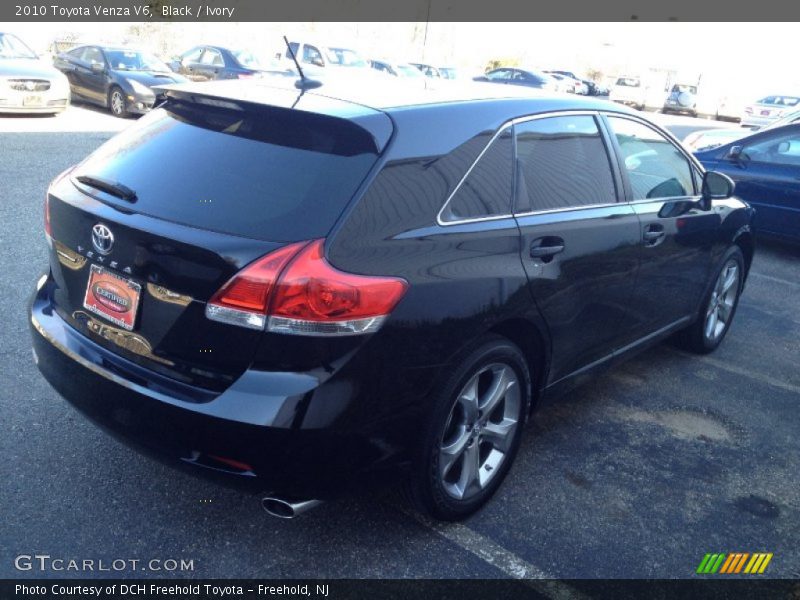 Black / Ivory 2010 Toyota Venza V6