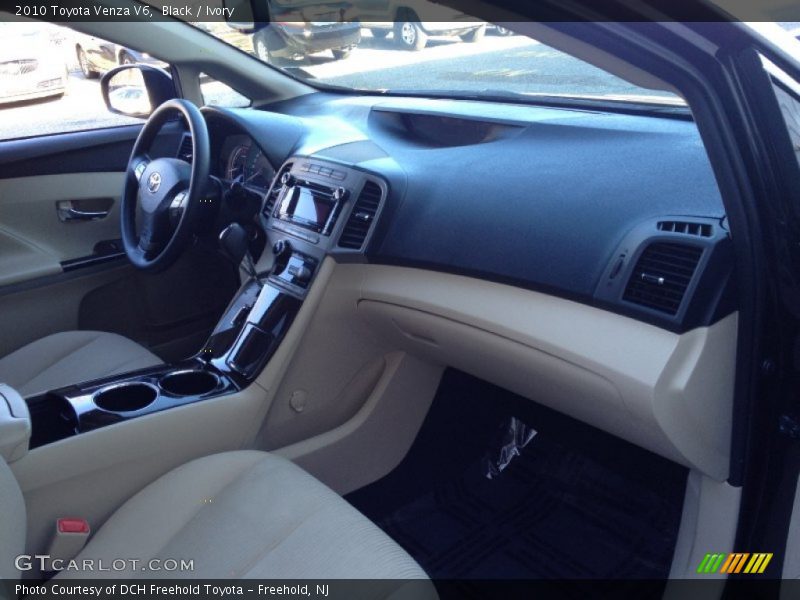 Black / Ivory 2010 Toyota Venza V6
