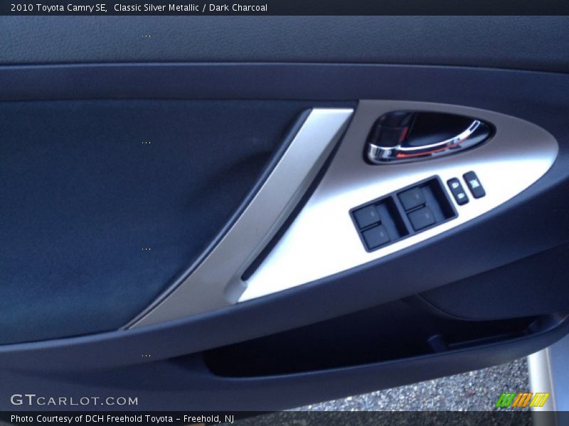 Classic Silver Metallic / Dark Charcoal 2010 Toyota Camry SE